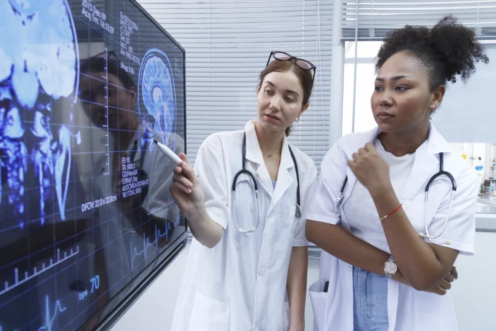 tecnologia con inteligencia artificial para el sector medico